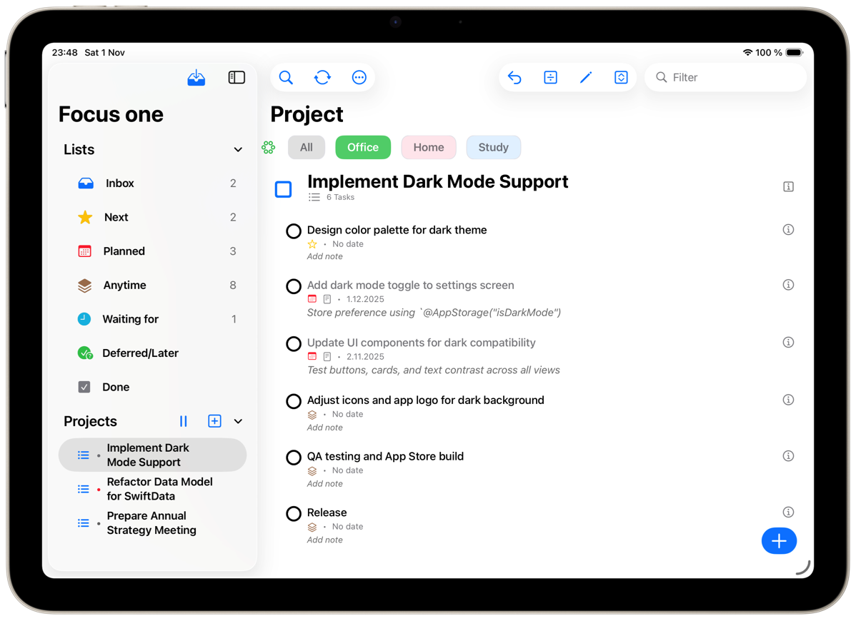 Focus one auf dem iPad mit einem Projekt und seinen Aufgaben im Dark Mode
